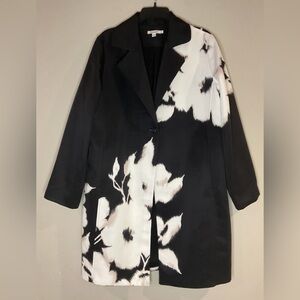 CHICO'S Women’s Elegant Long Topper/Jacket Black/White Sz Large NWOT